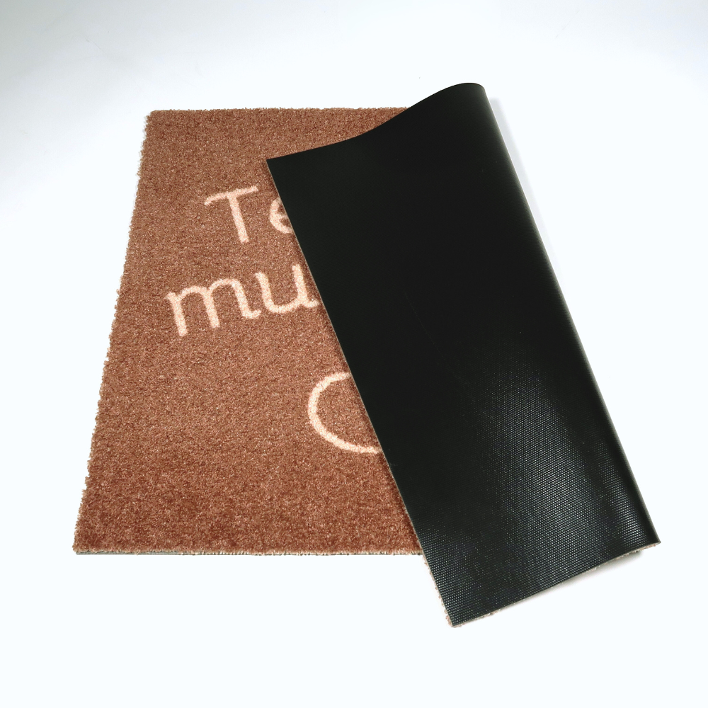 Ruskea ovimatto oma teksti