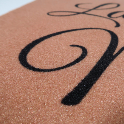 Matto juhliin omilla nimillä tai teksteillä - puu sydämillä