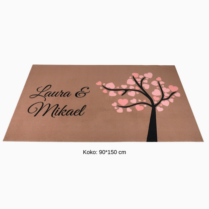 Matto juhliin omilla nimillä tai teksteillä - puu sydämillä