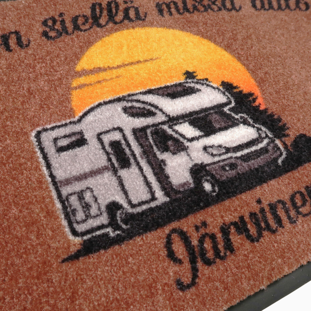 Personoitava matto matkailuautoon