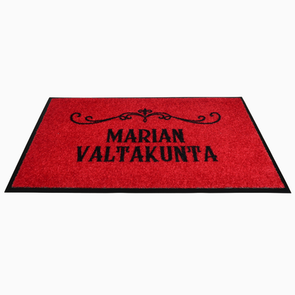 Personoitava punainen kynnysmatto omalla tekstillä