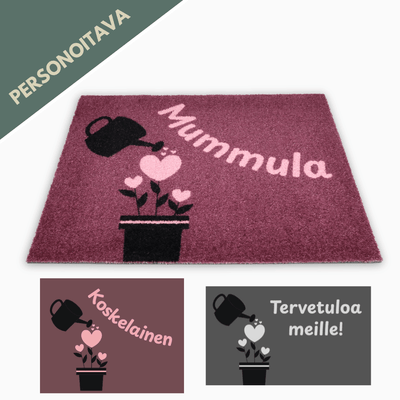 Personoitava ovimatto omalla tekstillä - Kastelukannu ja sydämet